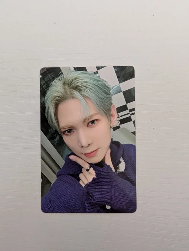 THE WORLD EP.1 : MOVEMENT Z VER.