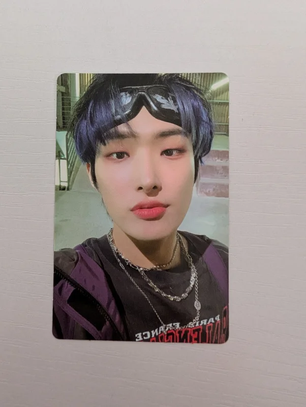 THE WORLD EP.1 : MOVEMENT Z VER.