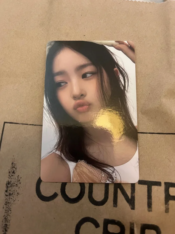 Get Up Bunny Beach Bag Hanni Photocard