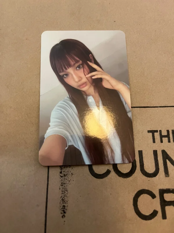 How Sweet Hyein Photocard