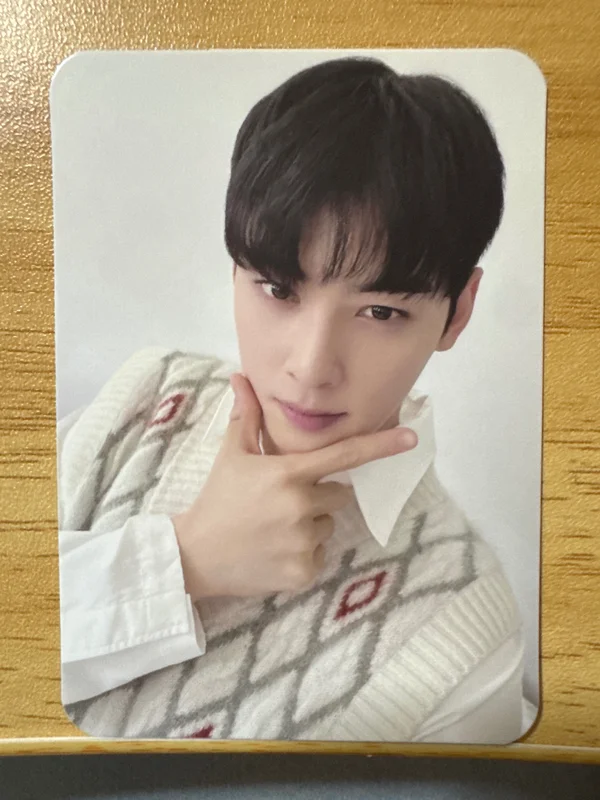 DICON BOY ISSUE N.1 CHA EUNWOO happyday
