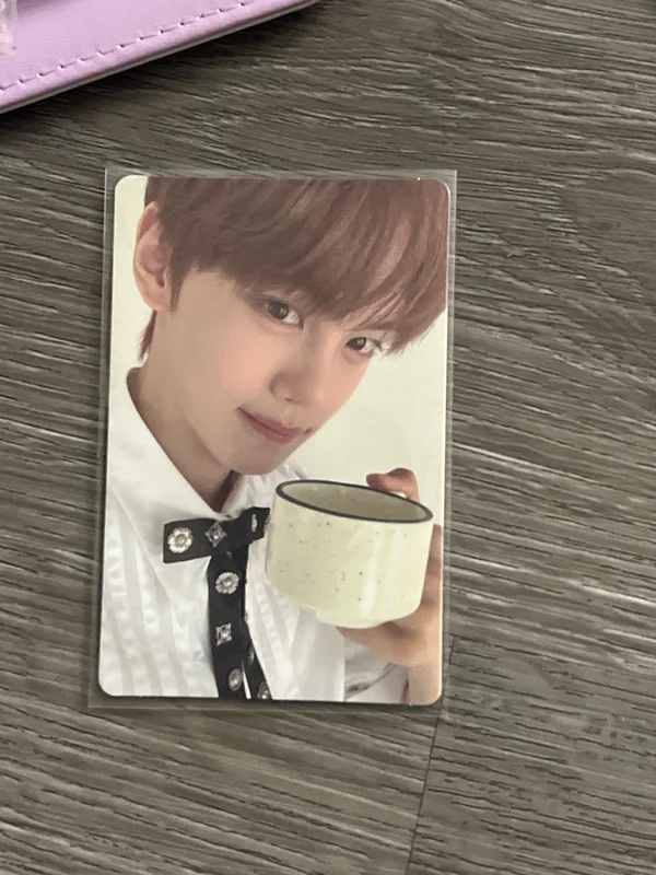 2025 SEASON'S GREETINGS OUR Season APPLEMUSIC