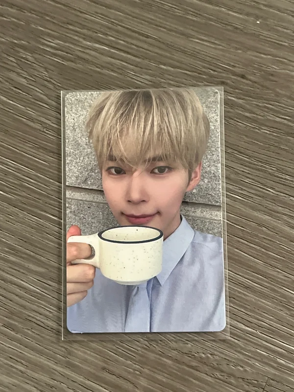 2025 SEASON'S GREETINGS OUR Season APPLEMUSIC