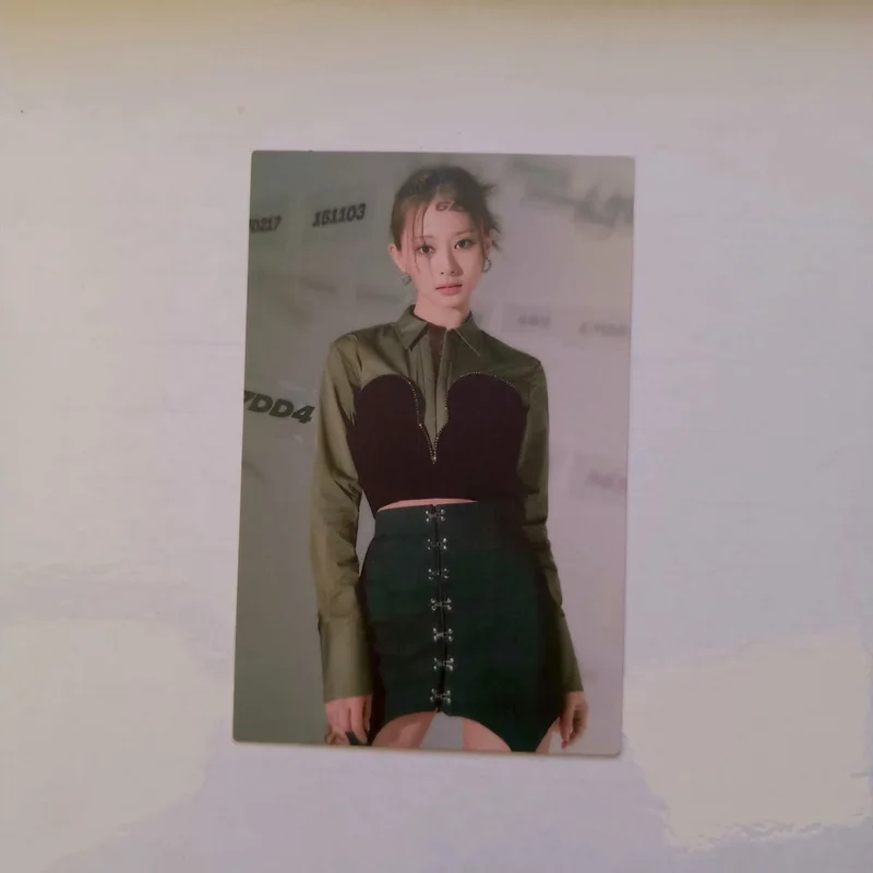 BETWEEN 1&2 MESSAGE PHOTOCARD