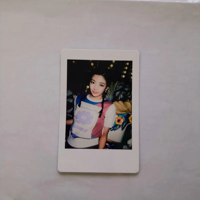[CSI] CODENAME : SECRET ITZY MESSENGER BAG
