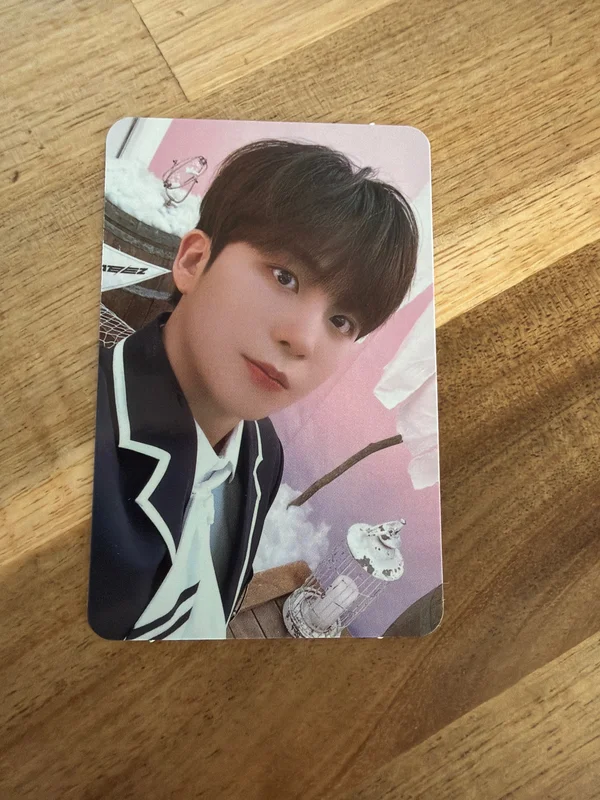 ATEEZ X ANITEEZ ADVENTURE POP-UP STORE ANITEEZ IN ILLUSION ADVENTURE STAMP EVENT