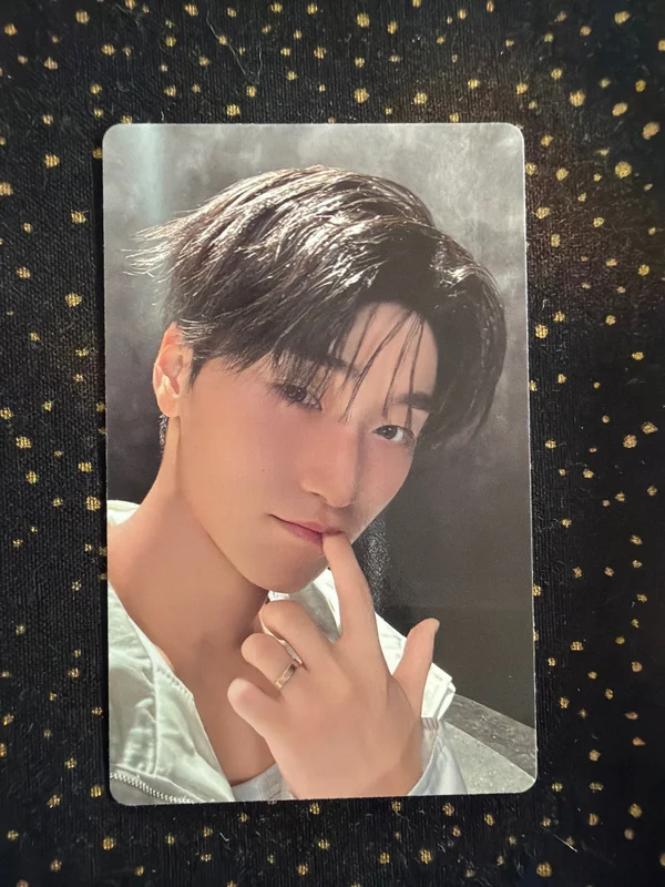 ATEEZ OFFICIAL LIGHT STICK ver.3