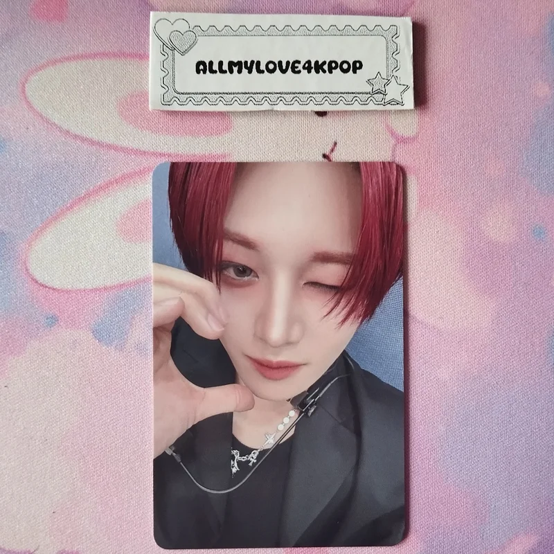 UNDENIABLE EVERLINE TRADING CARD