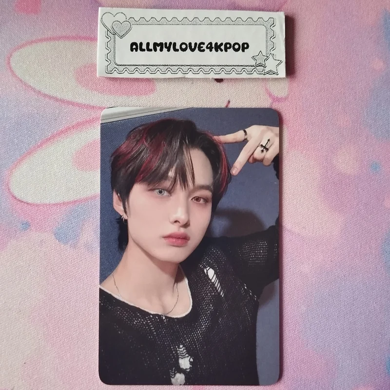 UNDENIABLE EVERLINE TRADING CARD