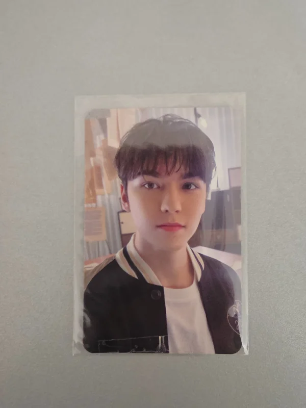 2024 SVT 8TH FAN MEETING SEVENTEEN in CARAT LAND MEMORY BOOK+