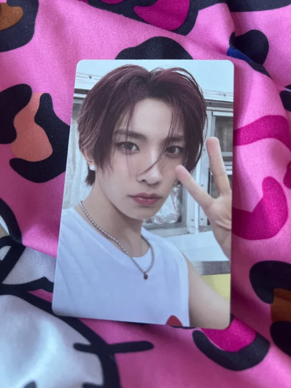 ROMANCE : UNTOLD Weverse Albums Ver.