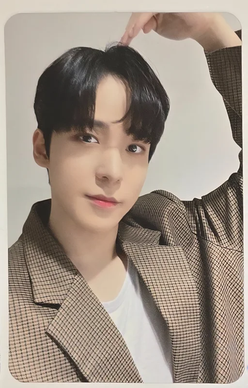 THE WORLD EP.1 : MOVEMENT WONDERWALL