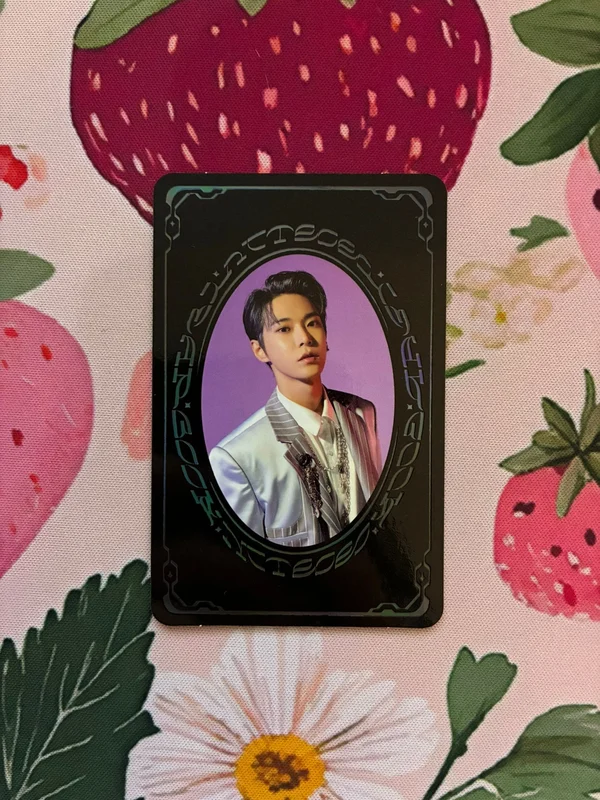 RESONANCE Pt.1 YEARBOOK CARD