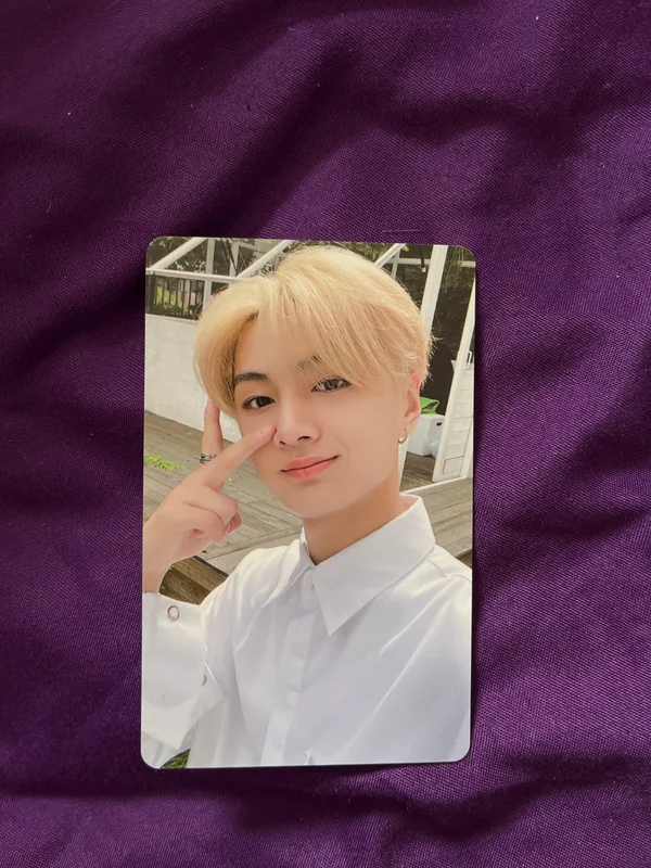 2021 SEASON'S GREETINGS