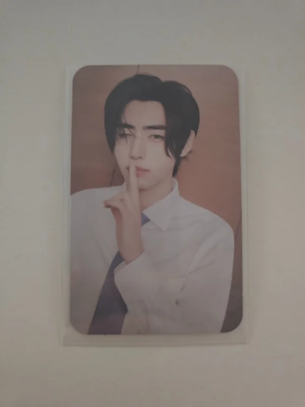 DARK MOON SPECIAL ALBUM 'MEMORABILIA' Moon ver.