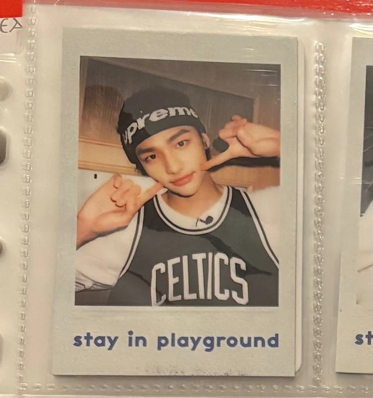 Hyunjin Stay in Playground Polaroid