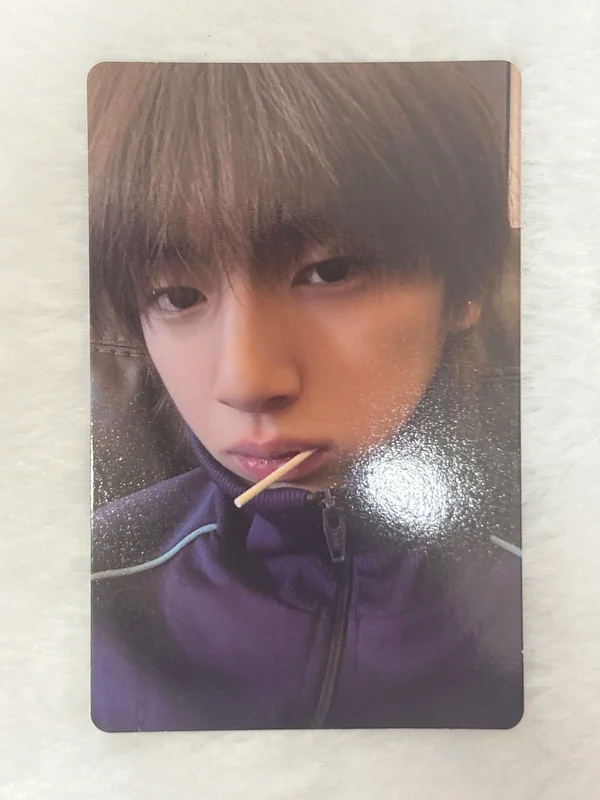 GREENGREEN Weverse Albums ver. Portrait B ver.