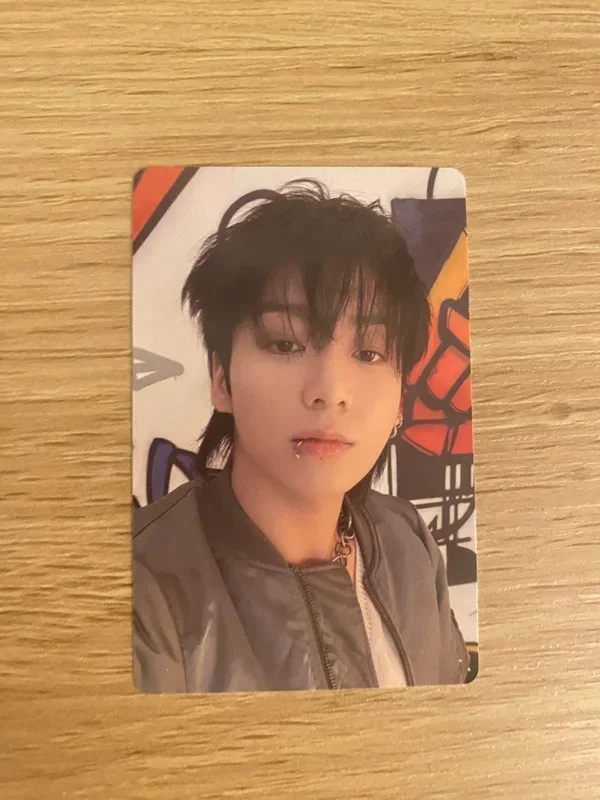 Pocamarket, BTS JUNGKOOK GOLDEN EU Exclusive K-pop Photocard