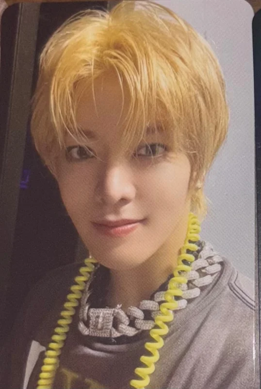 2 Baddies Digipack US Ver.