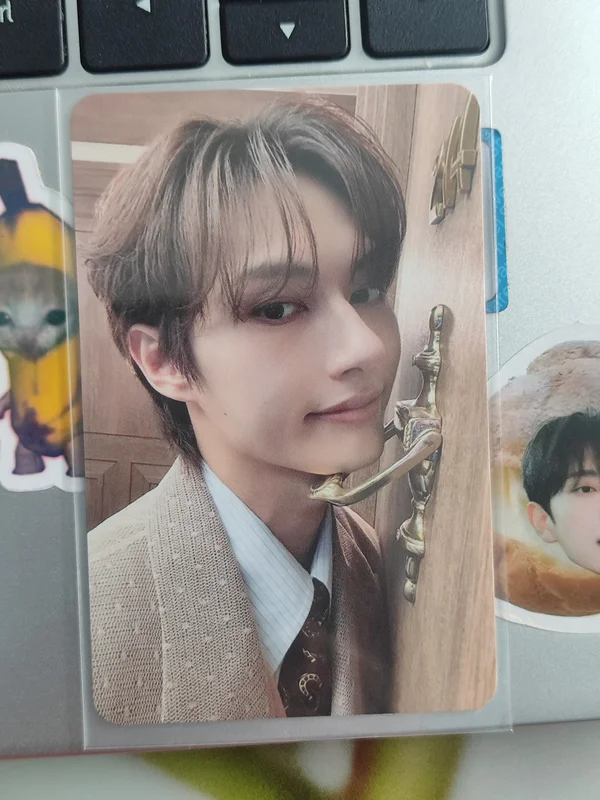 SPILL THE FEELS CARAT Ver.