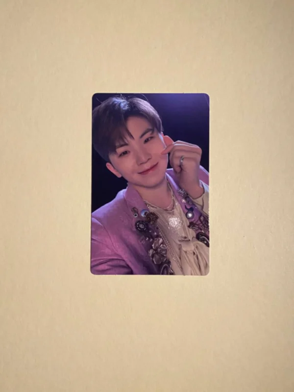 WOOZI FACE THE SUN CARAT Ver.