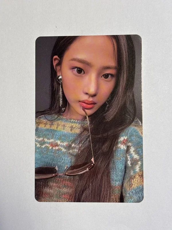 MINJI OMG Message Card ver. (NEW JEANS VER.)