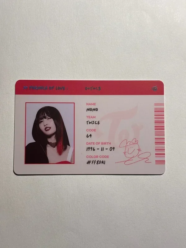 Pocamarket, TWICE MOMO Formula of Love: O+T=<3 SCIENTIST ID CARD Pocamarket, TWICE MOMO Formula of Love: O+T=<3 SCIENTIST ID CARD