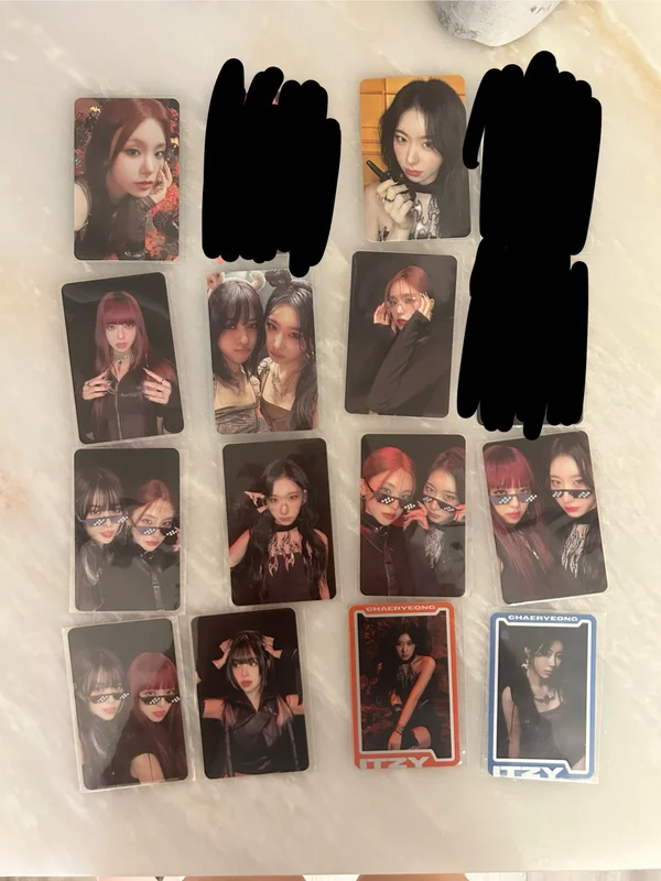Born To Be Photocards 13 Set