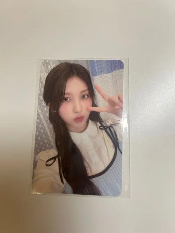 Ive Gaeul Seasons Greetings