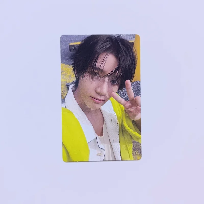 7TH YEAR: A Moment of Stillness in the Thorns WEVERSE LUCKY DRAW