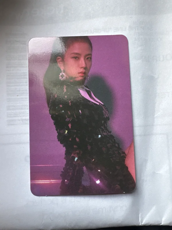 Jisoo square up black version