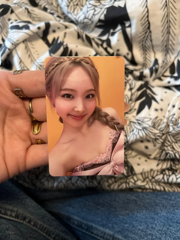 BETWEEN 1&2 - NAYEON TWICE