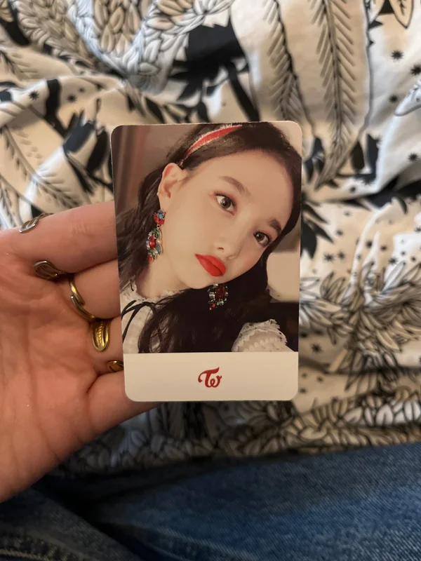 YES or YES - NAYEON TWICE