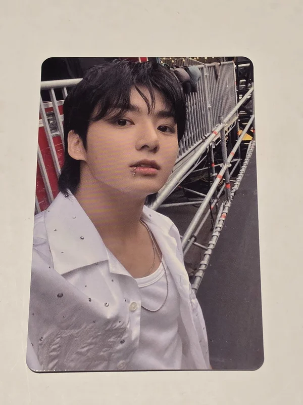 JUNGKOOK GOLDEN BTS JAPAN OFFICIAL SHOP LUCKY DRAW