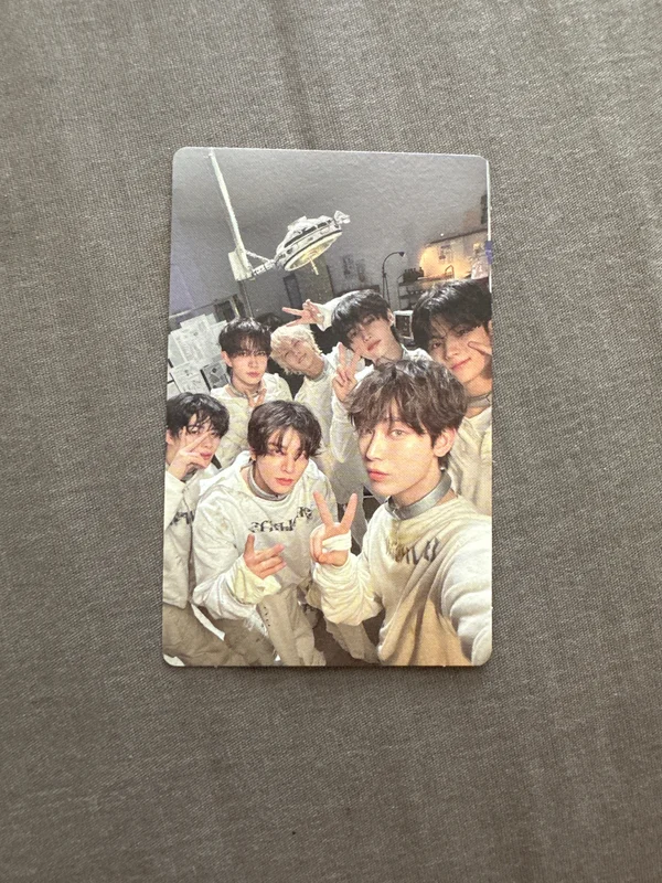 DESIRE : UNLEASH Weverse Albums ver.