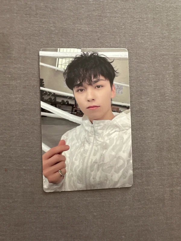 FML Weverse Albums ver.