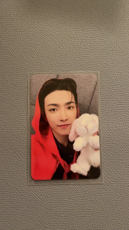 GOLDEN HOUR : Part.1 MAKESTAR