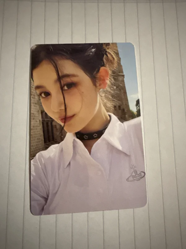 Danielle Weverse Albums ver.