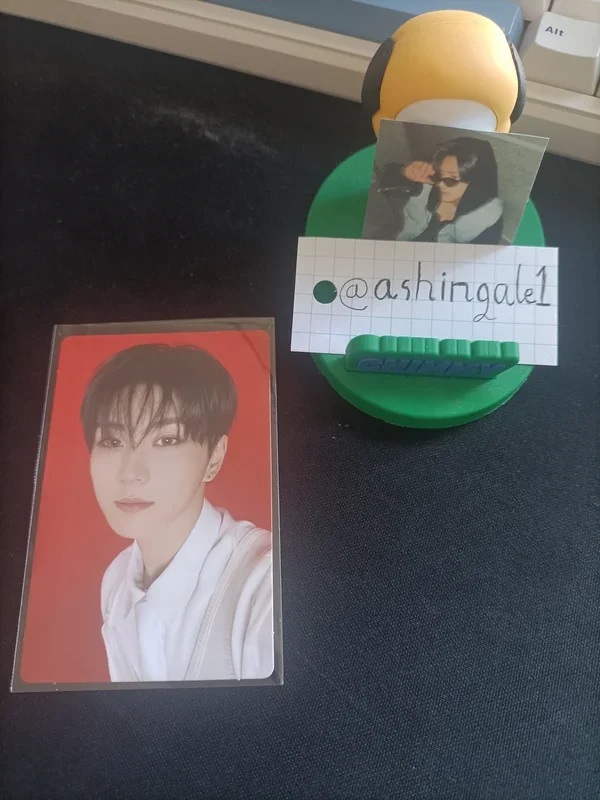 ENHYPEN WORLD TOUR WALK THE LINE : FINAL Trading Card (Damaged)