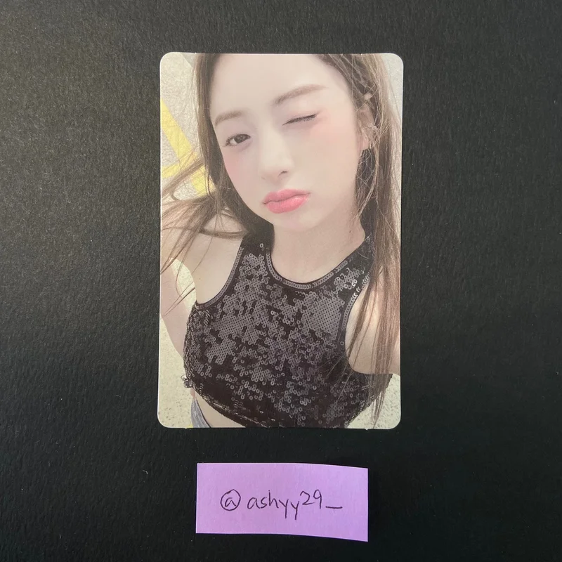 LE SSERAFIM YUNJIN - Antifragile Compact Ver.