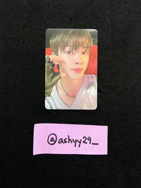 Get A Guitar WITHMUU LUCKY DRAW