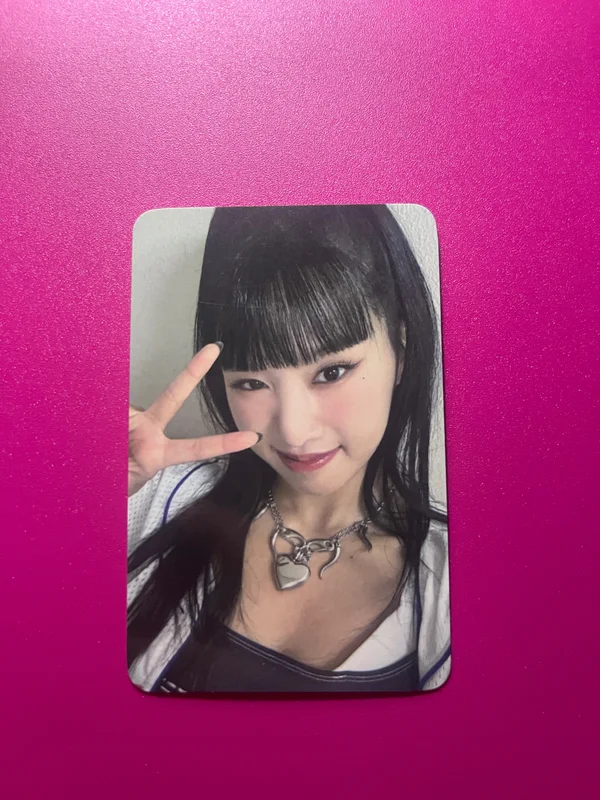 KISS OF LIFE X EVERLINE Screening Event TINCASE SET