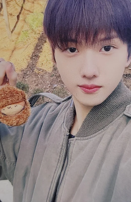 NCT DREAM JISUNG [GUNBAMMAN DOLL KEY RING]