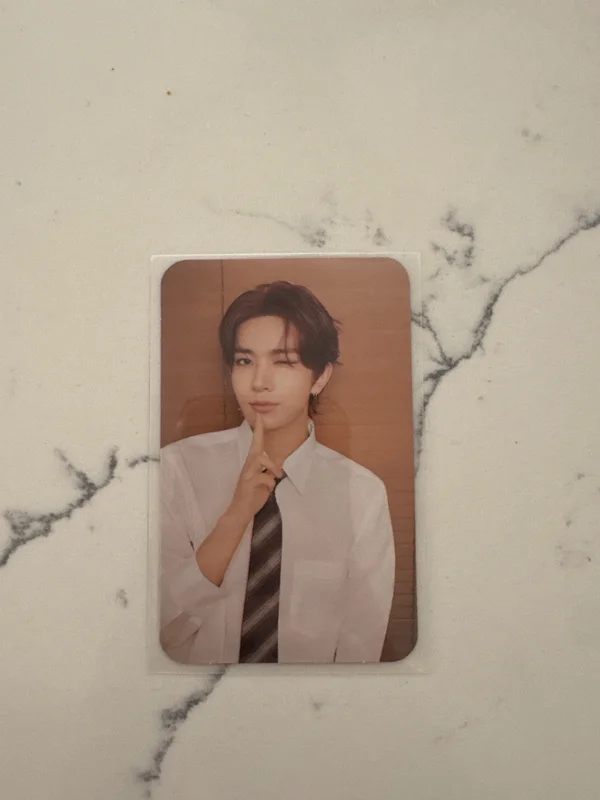 DARK MOON SPECIAL ALBUM 'MEMORABILIA' Moon ver.