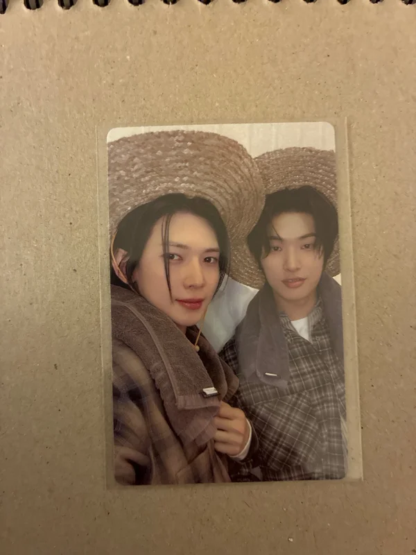 GOLDEN HOUR : Part.3 Young Farmer SET VER. ATEEZ OFFICIAL PLATFORM