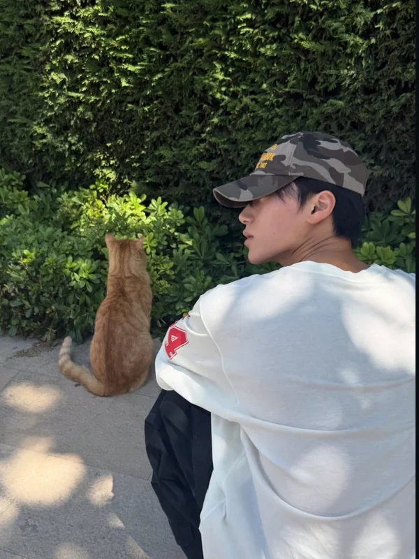 ateez_cafe