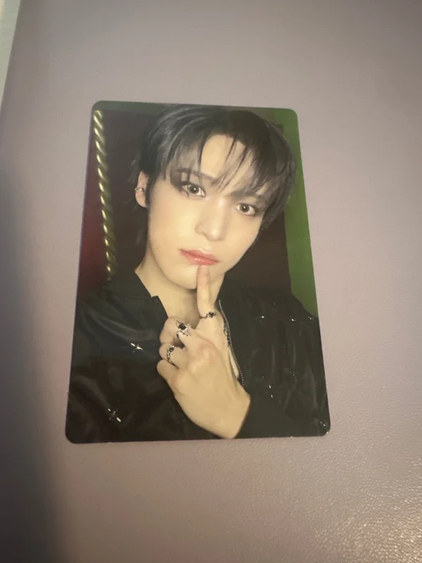 GOLDEN HOUR : Part.3 US Exclusive