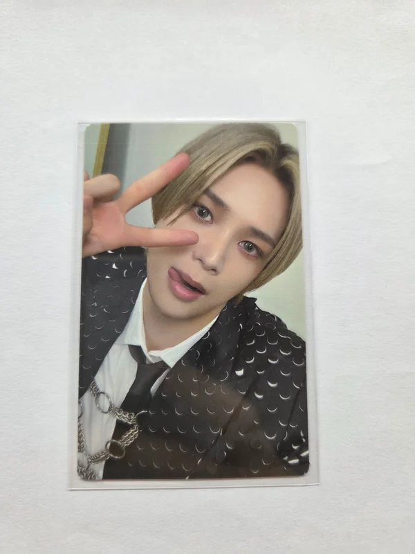 Go in Blind WEVERSE