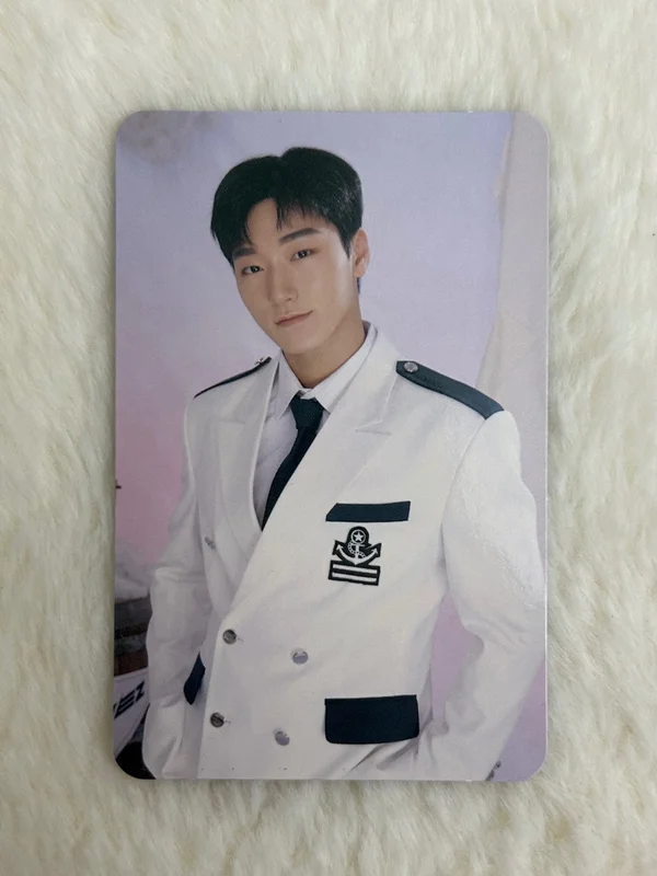 ATEEZ X ANITEEZ ADVENTURE POP-UP STORE ANITEEZ IN ILLUSION RANDOM TRADING CARD