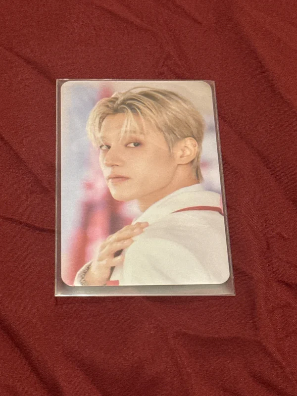 ATEEZ POP-UP EXHIBITION & STORE ANITEEZ IN THE CALLING RANDOM TRADING CARD